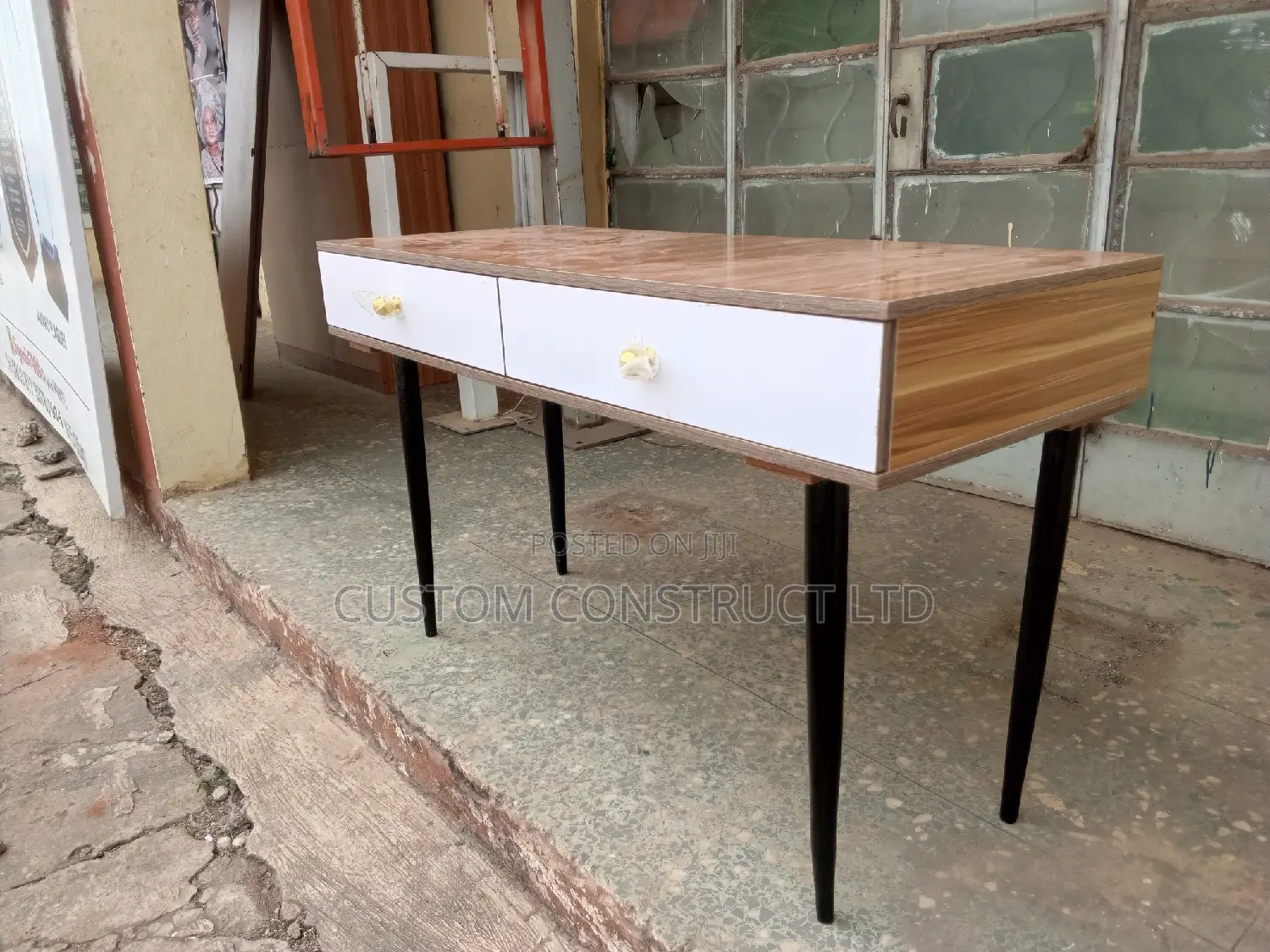 Wooden Pin Leg Home Office Table