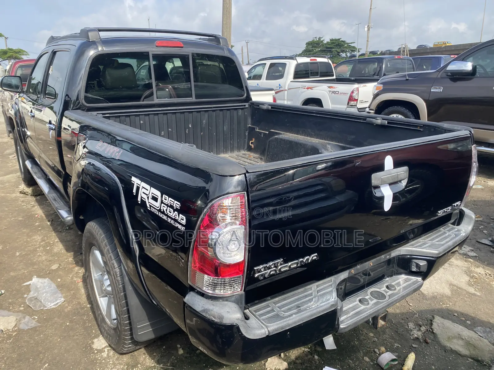 Toyota Tacoma 2013 Black
