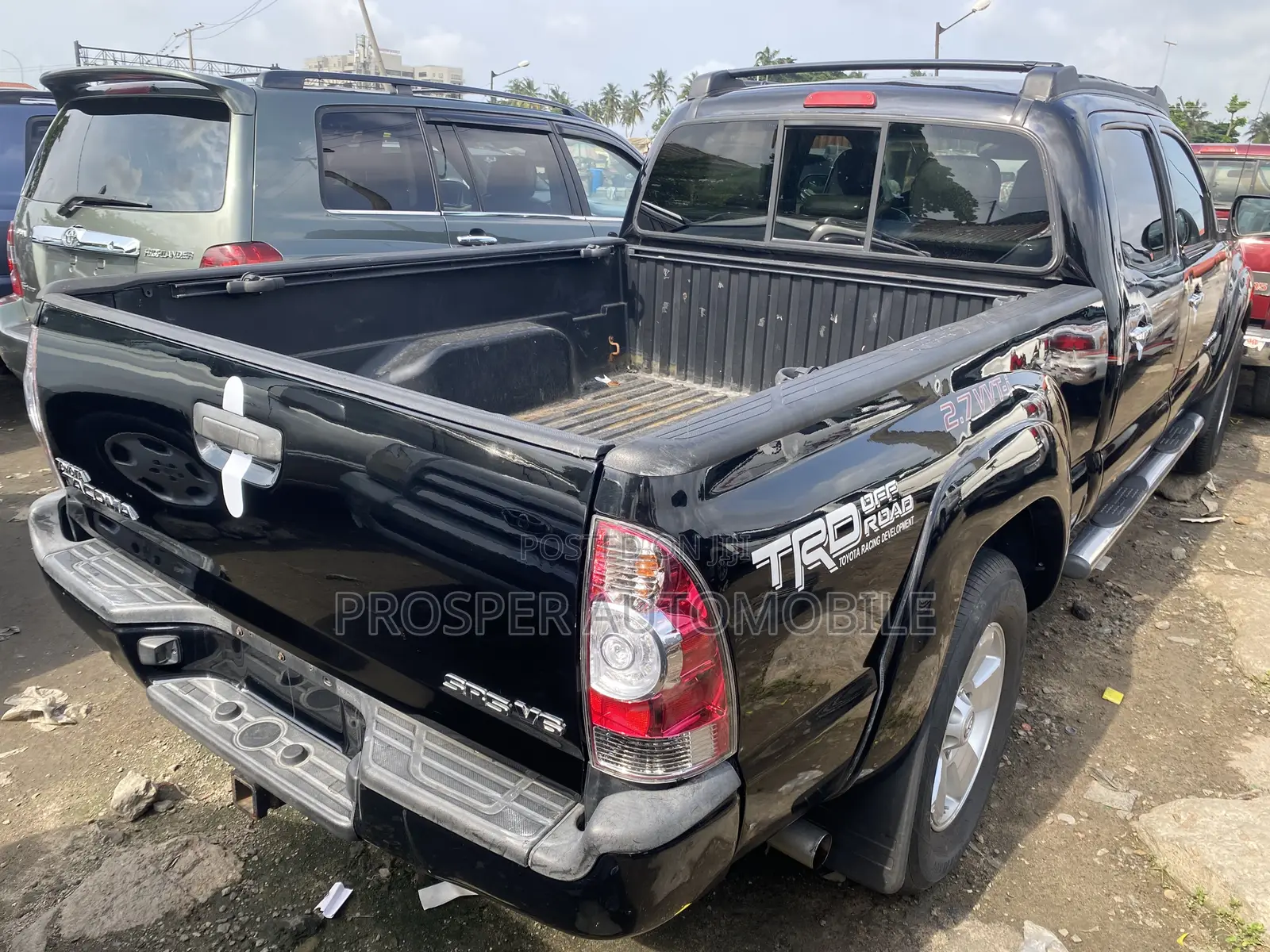 Toyota Tacoma 2013 Black