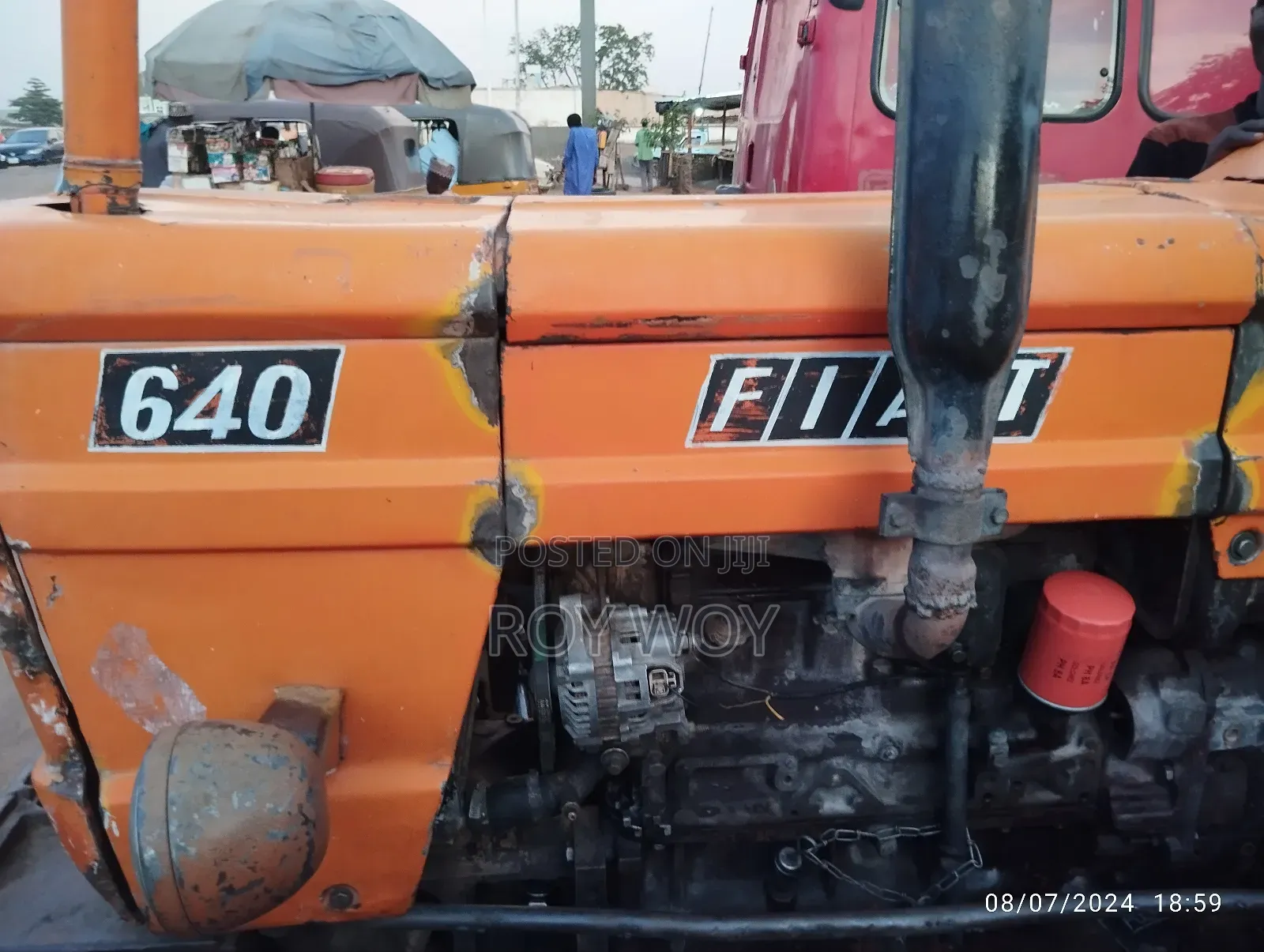 Fiat 640 Tractor Head With Auxiliary 4wheels.