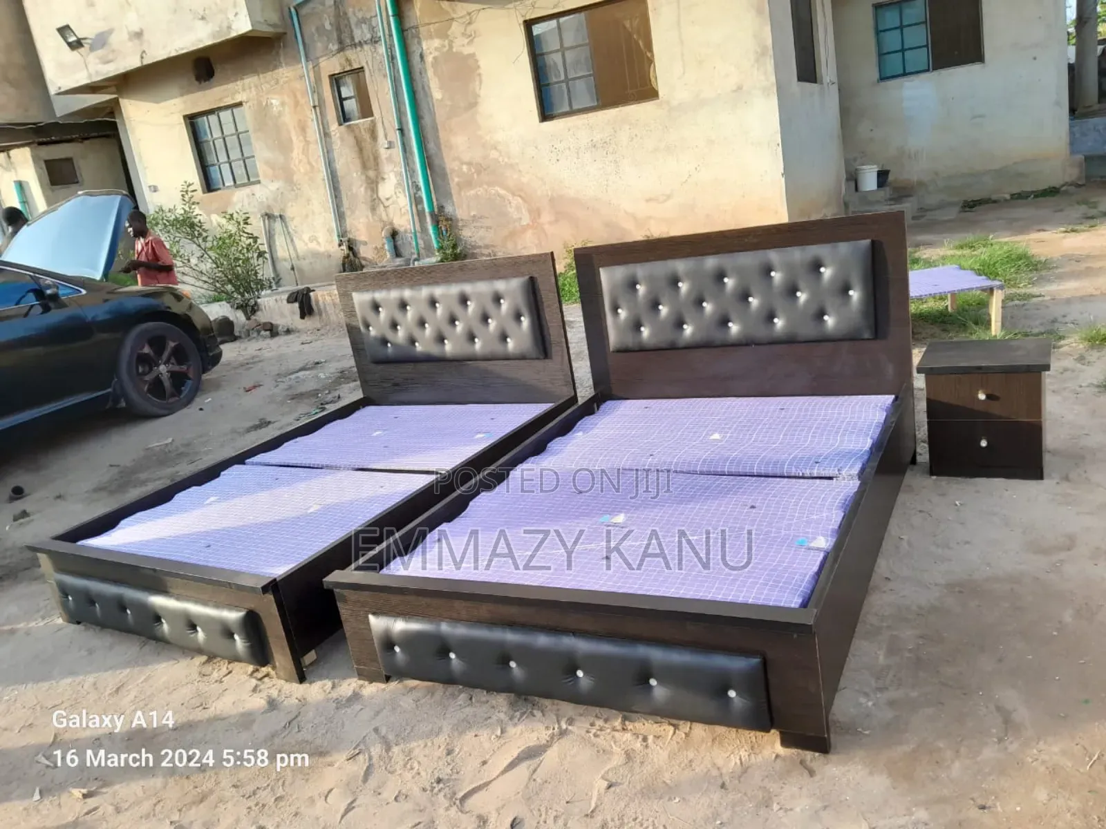 4.5 By6 Wooden Bedframe With One Side Drawer
