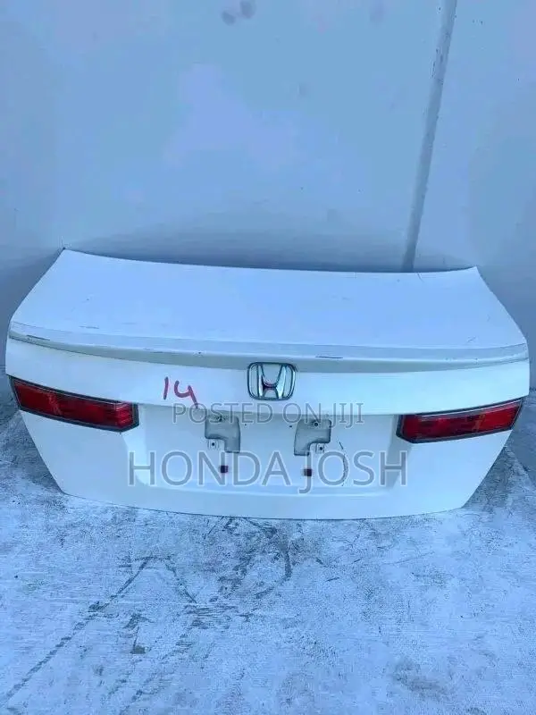 Boot/Trunk Complete 2008-2012 Honda Accord(Very Neat)