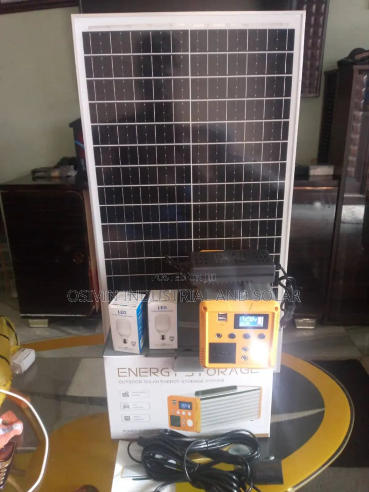 Energy Storage 300w Solar Generator With 50w Solar Panel