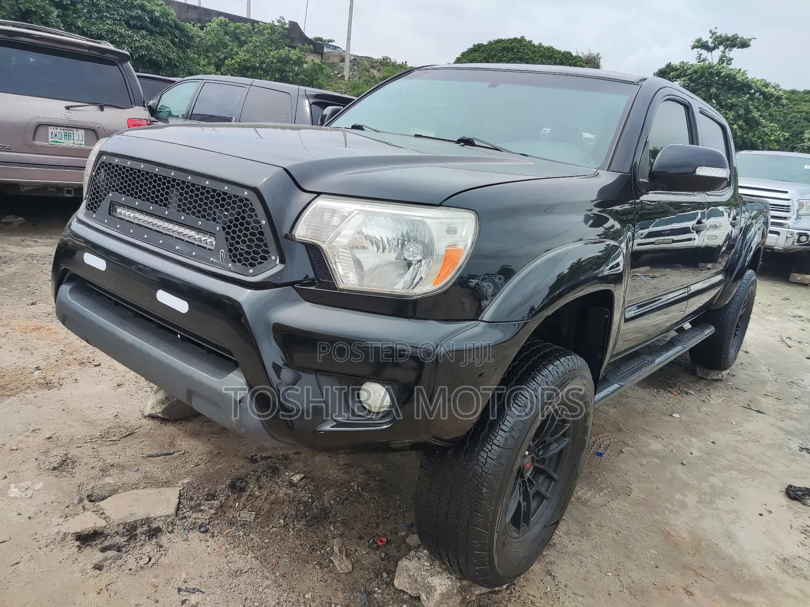 Toyota Tacoma 2013 Black