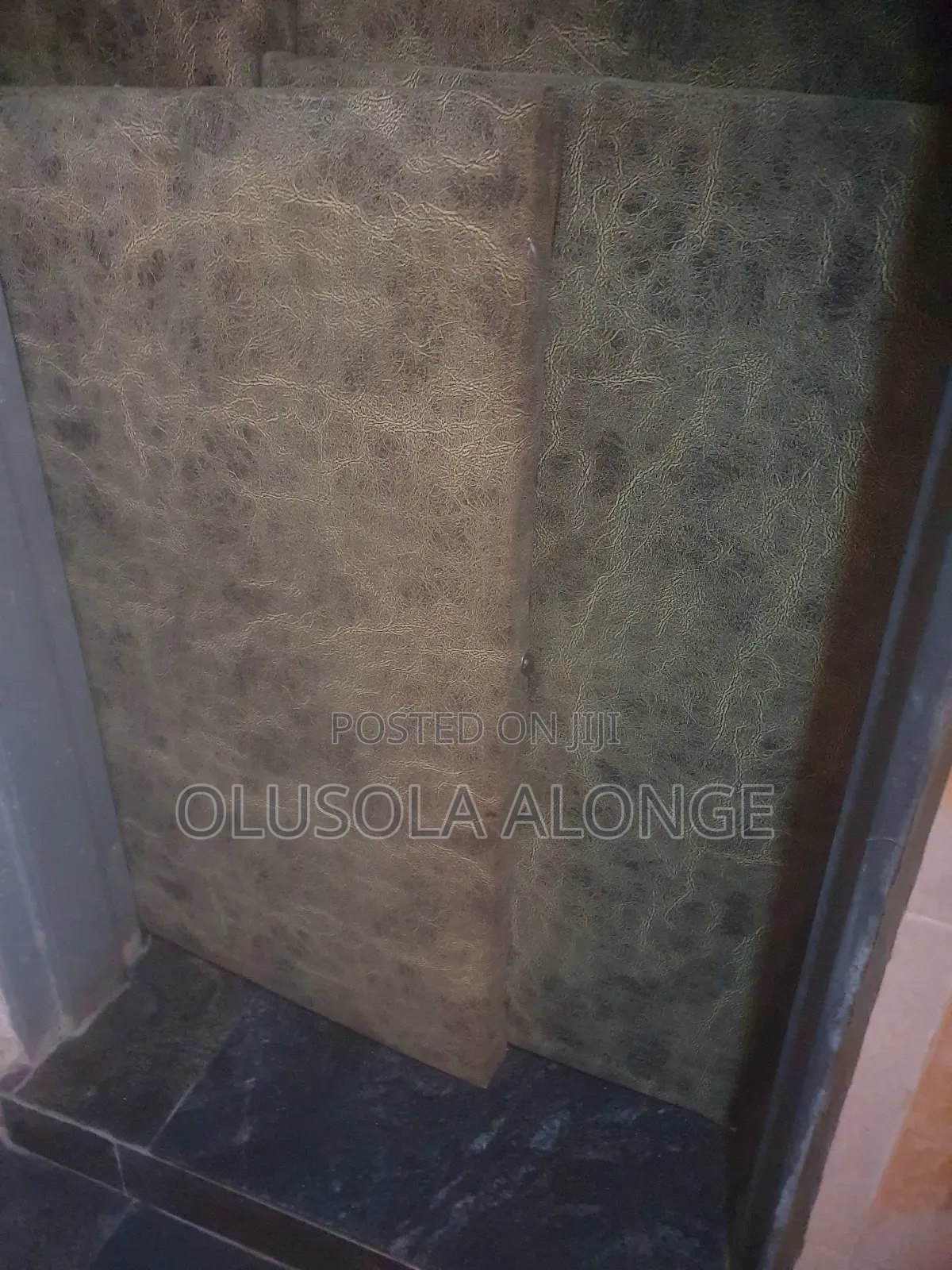 Fibre Padded Frames for Studios