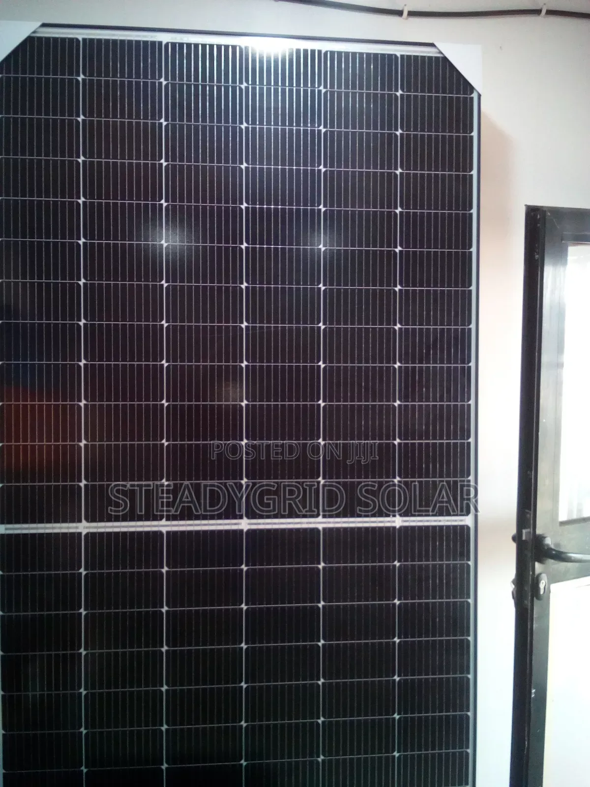 Strong 10kva Solar Inverter With Rugged Yohako Lithium Batte