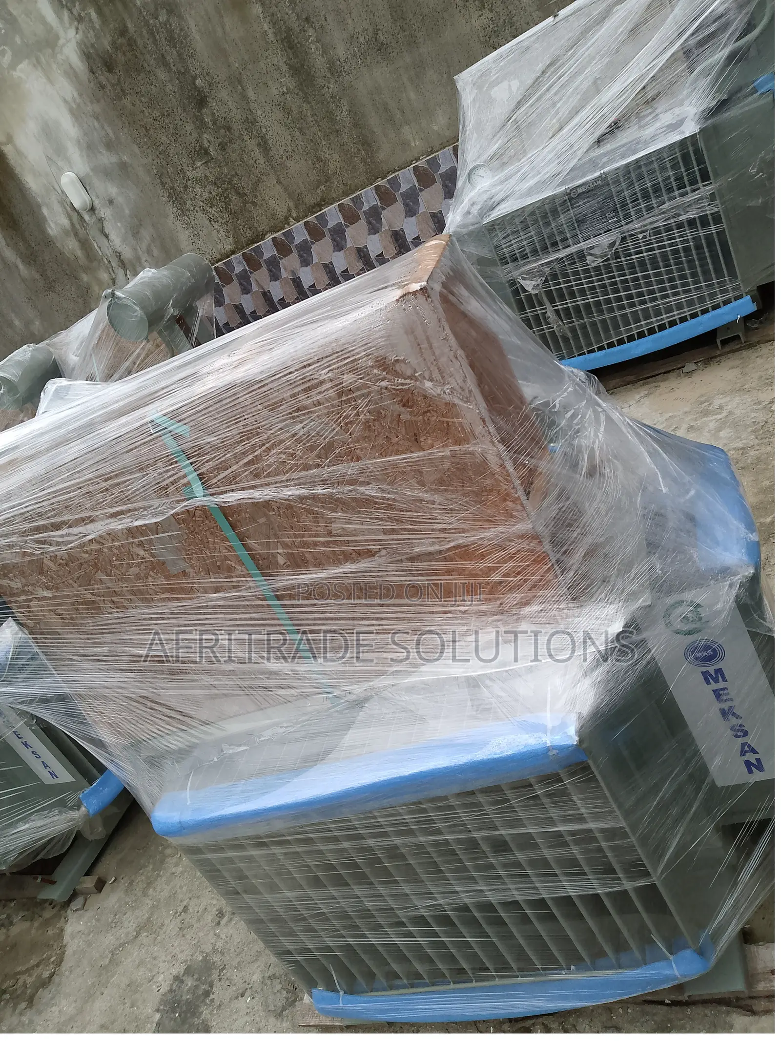 Powerful Meksan 300kva 11/425kv Electrical Power Transformer