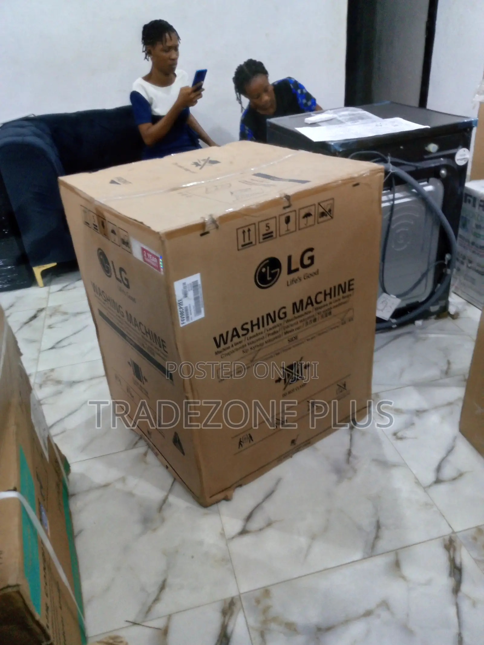 Effective LG F4v9bcp2ee 12/8kg Front Load Washing Machine