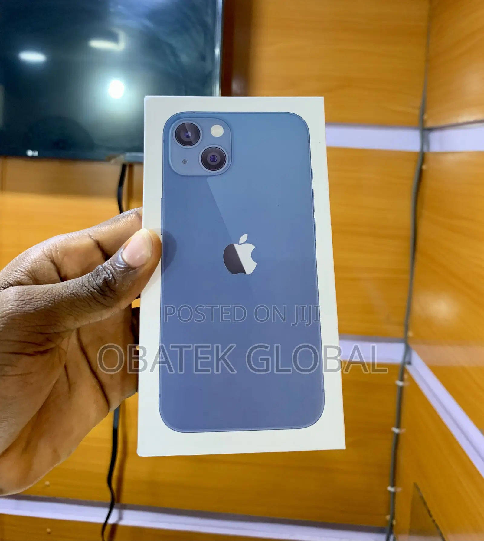New Apple iPhone 13 128 GB Blue