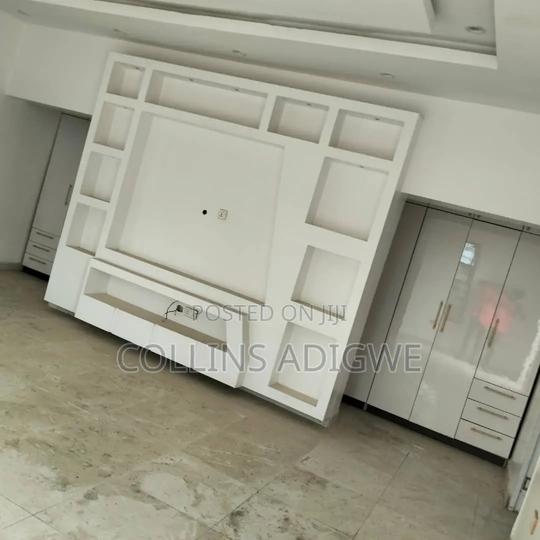 4bdrm Duplex in Monastery Road for sale