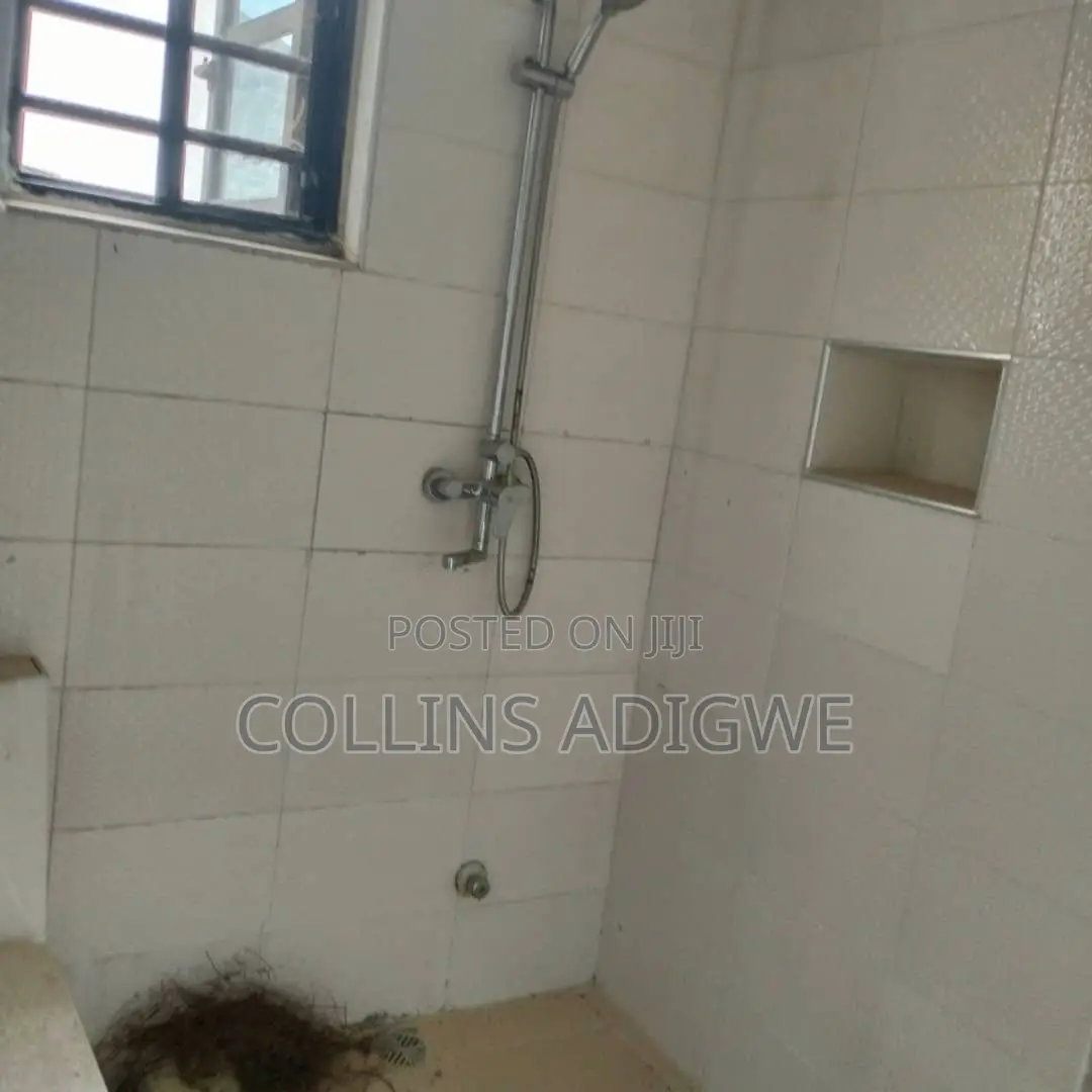 4bdrm Duplex in Monastery Road for sale