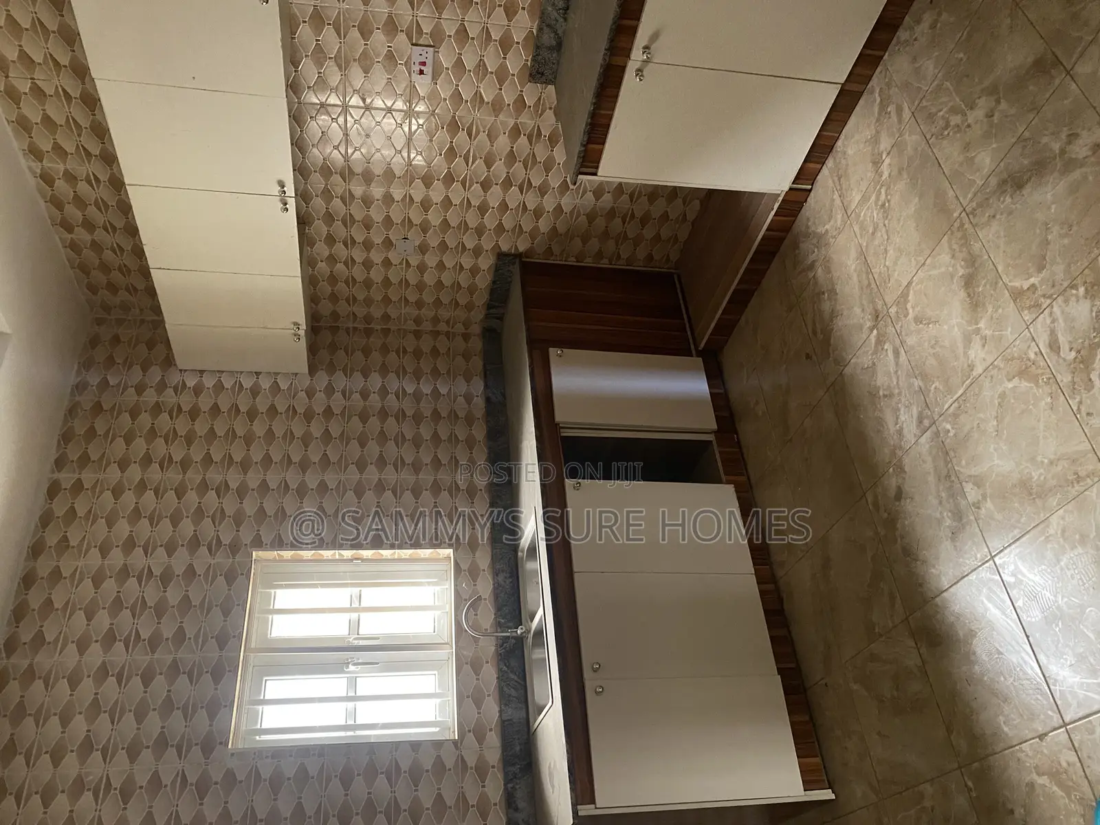 3bdrm Bungalow in Queens Estate, Gwarinpa for rent