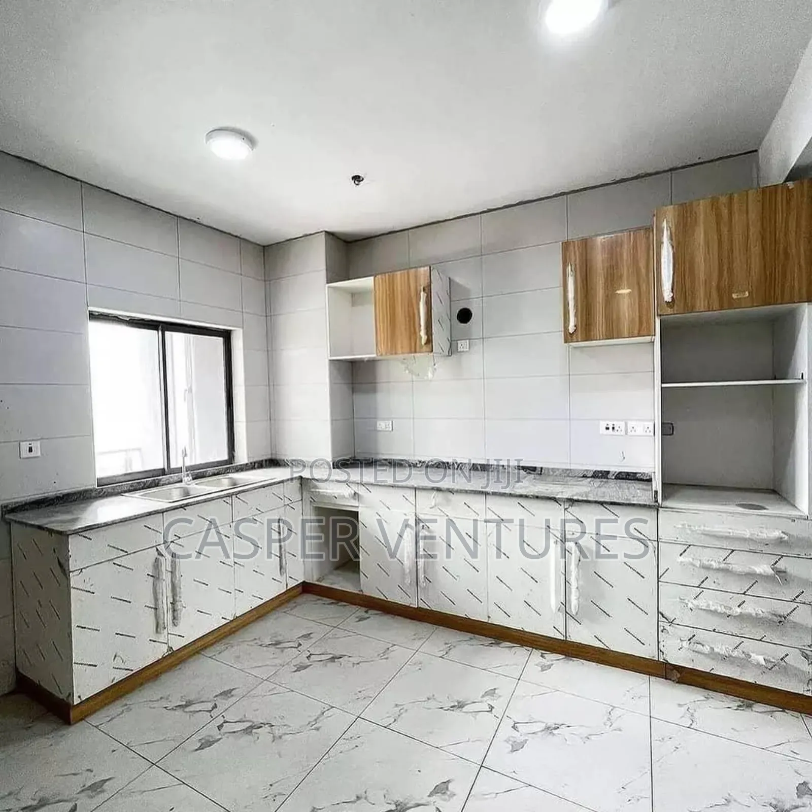3bdrm Apartment in Oniru, Victoria Island for rent