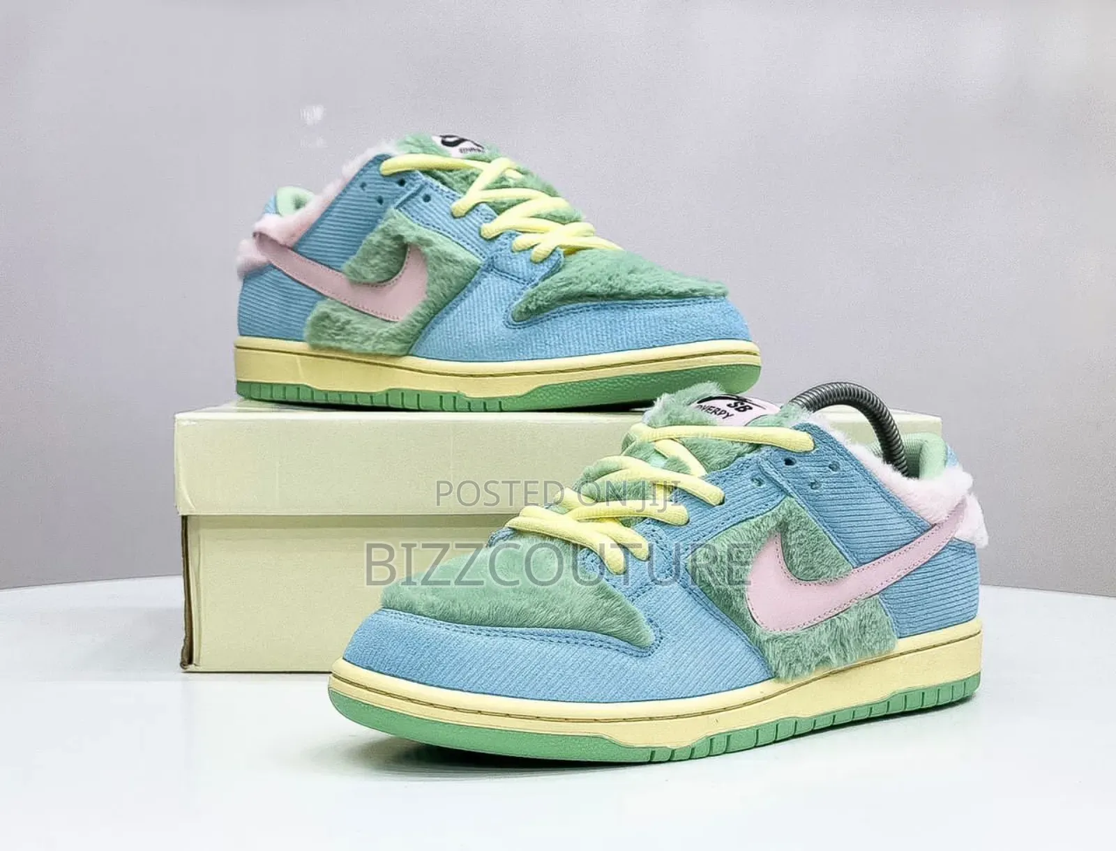Original NIKE SB DUNK Low VERDY VISTY Available in Store