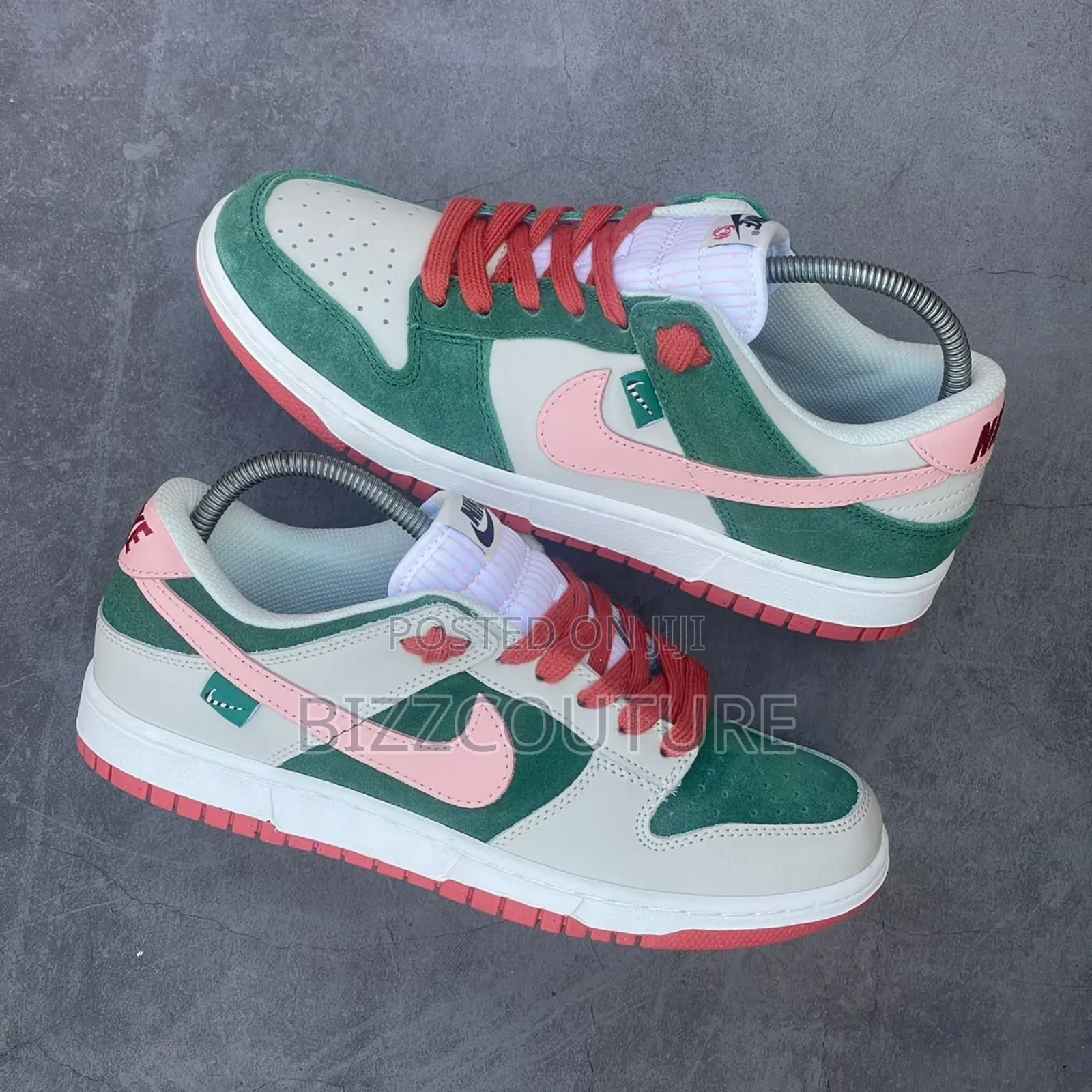Original NIKE SB DUNK Low Allpetals United Available Instore