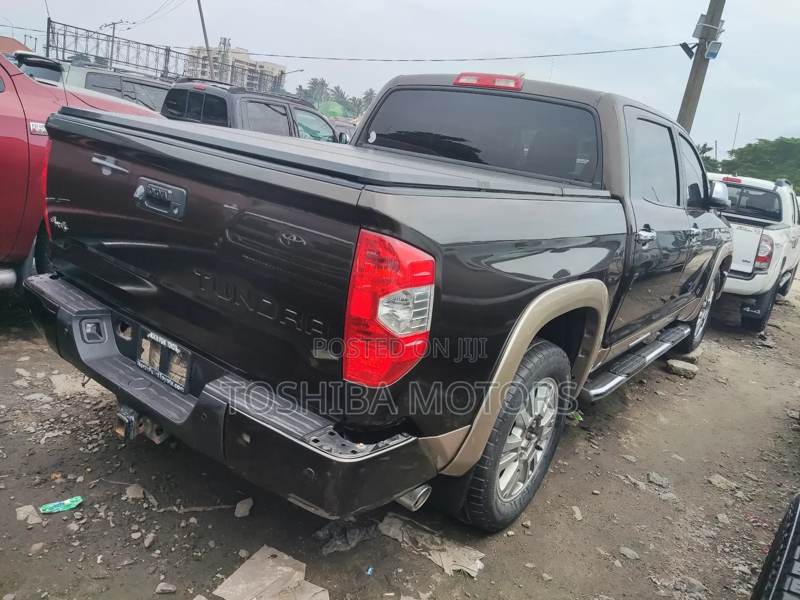 Toyota Tundra 2017 Black