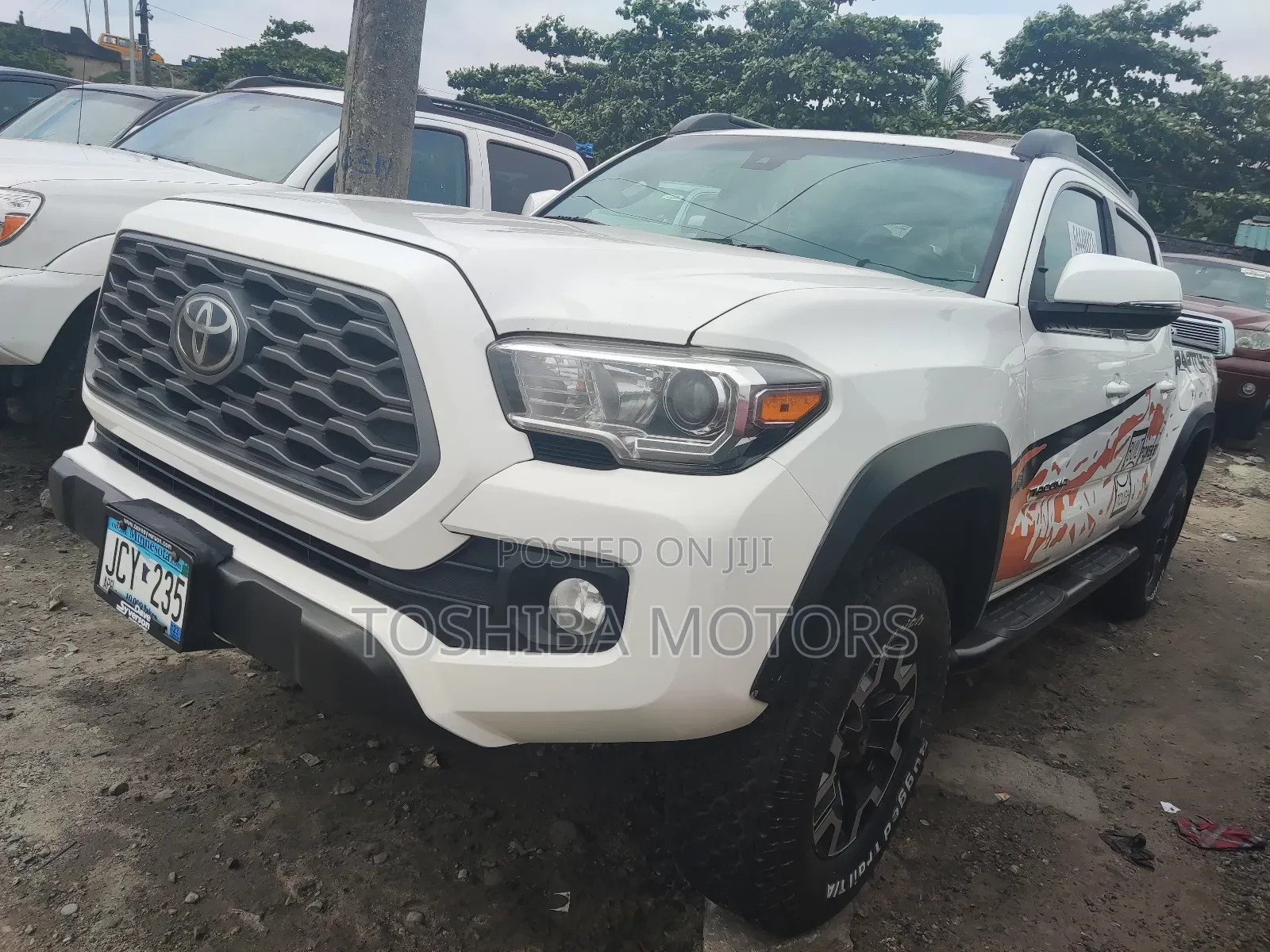 Toyota Tacoma 2019 White