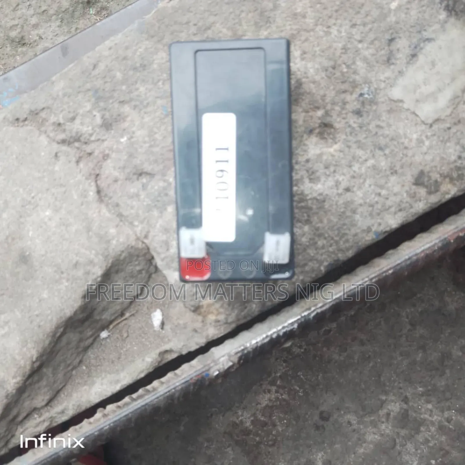 Auxiliary Mercedes Battery