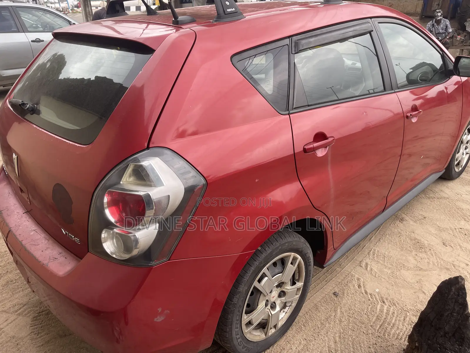 Pontiac Vibe 2009 Red