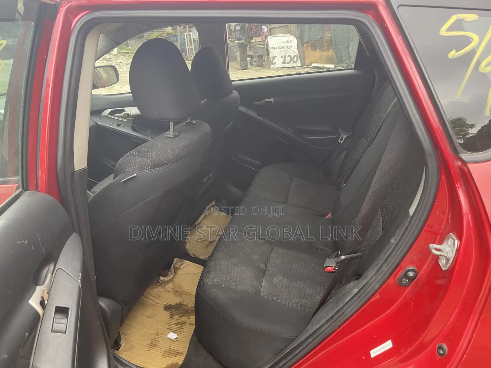 Pontiac Vibe 2009 Red