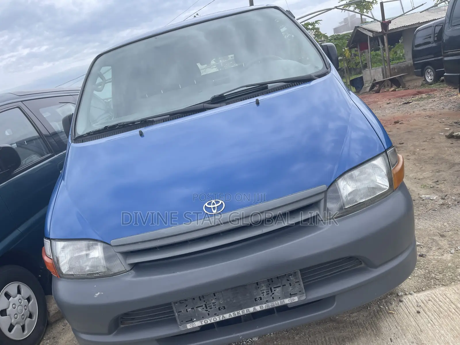 Toyota HiAce 2008 Blue