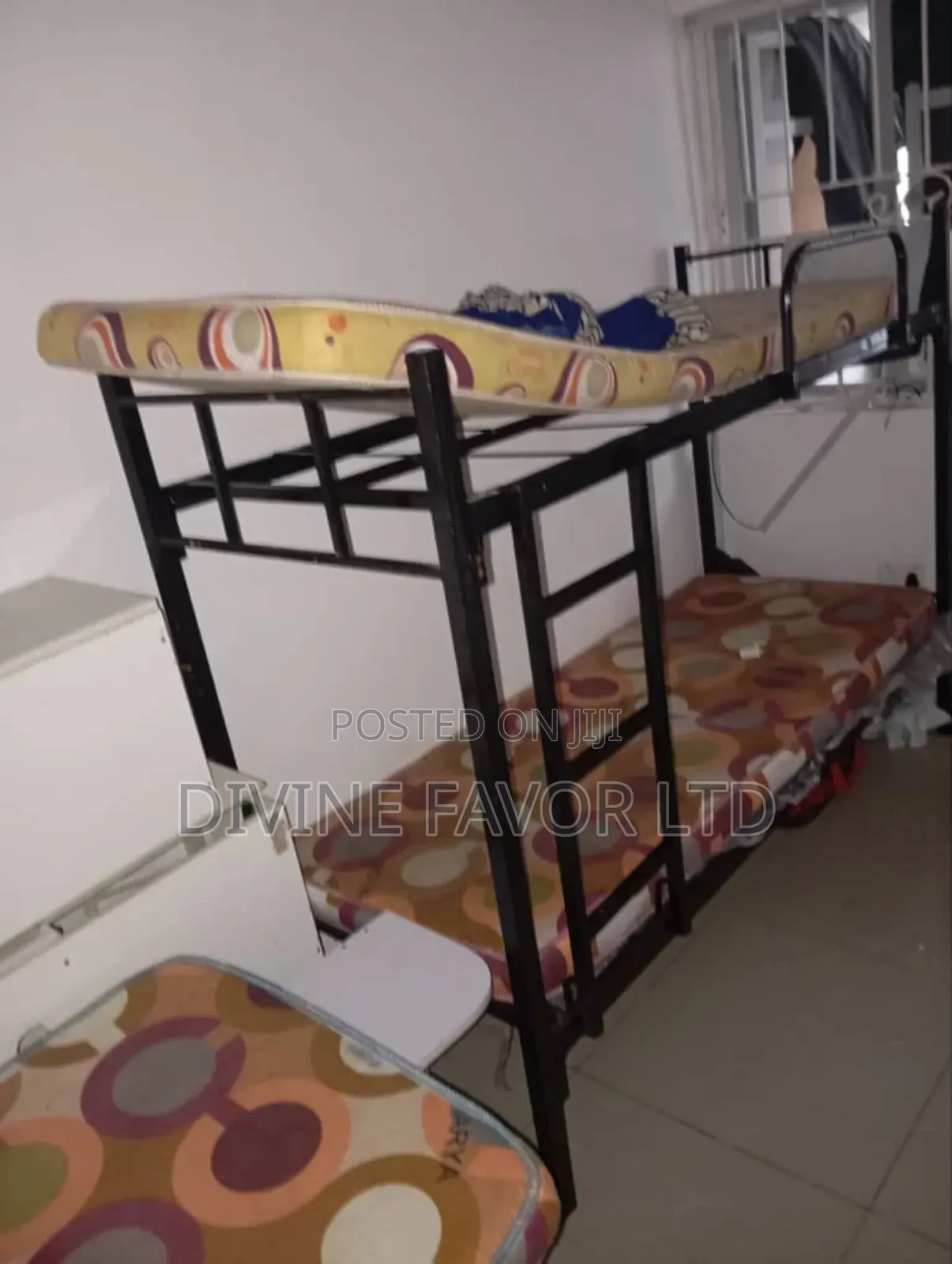 Staff Room Bunk Bed 6*3 Feet