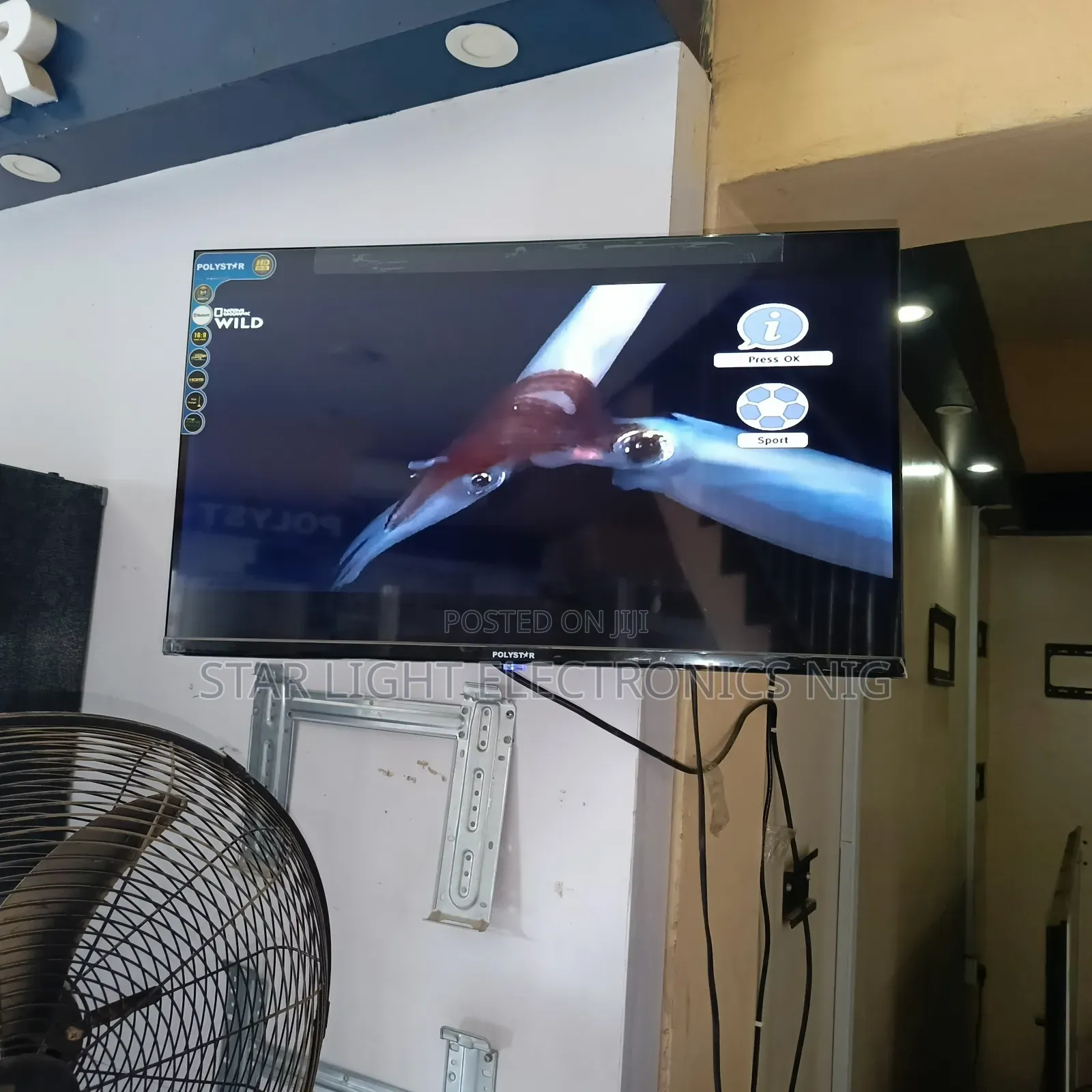 32 Inches Smart Tv & Bluetooth