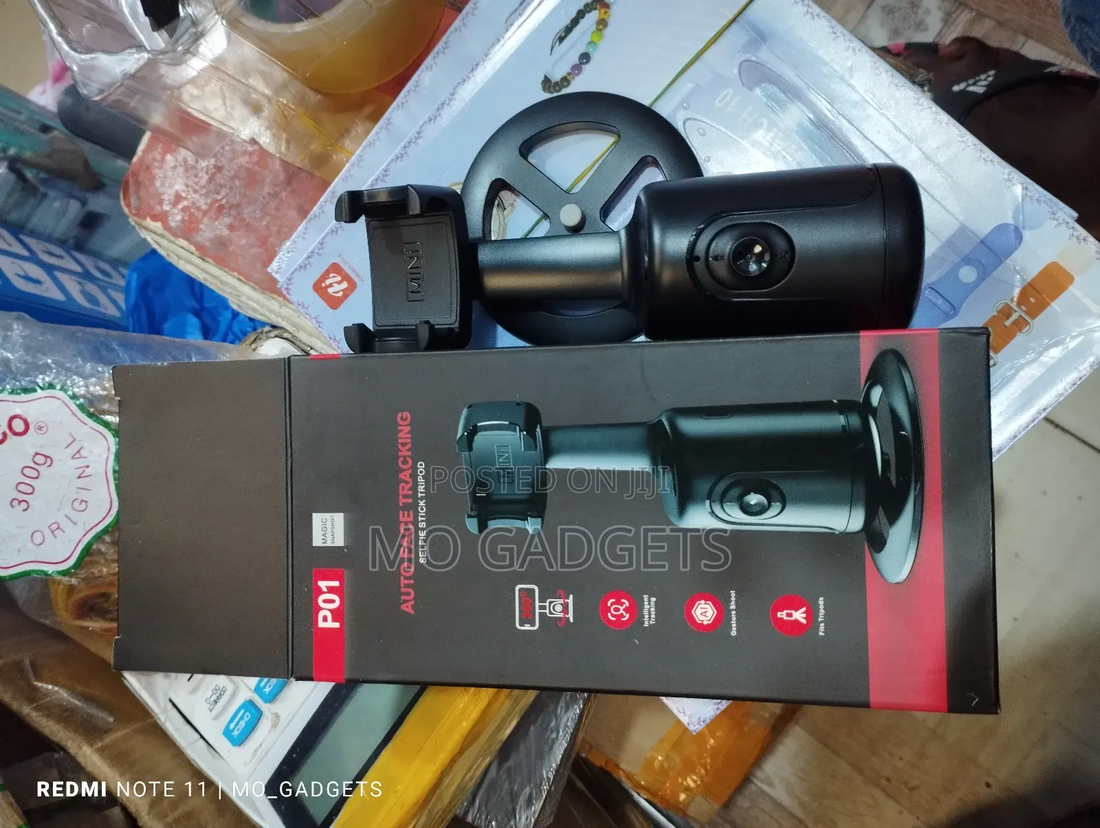 P01 Auto Face Tracking Selfie Stick Tripod With Base