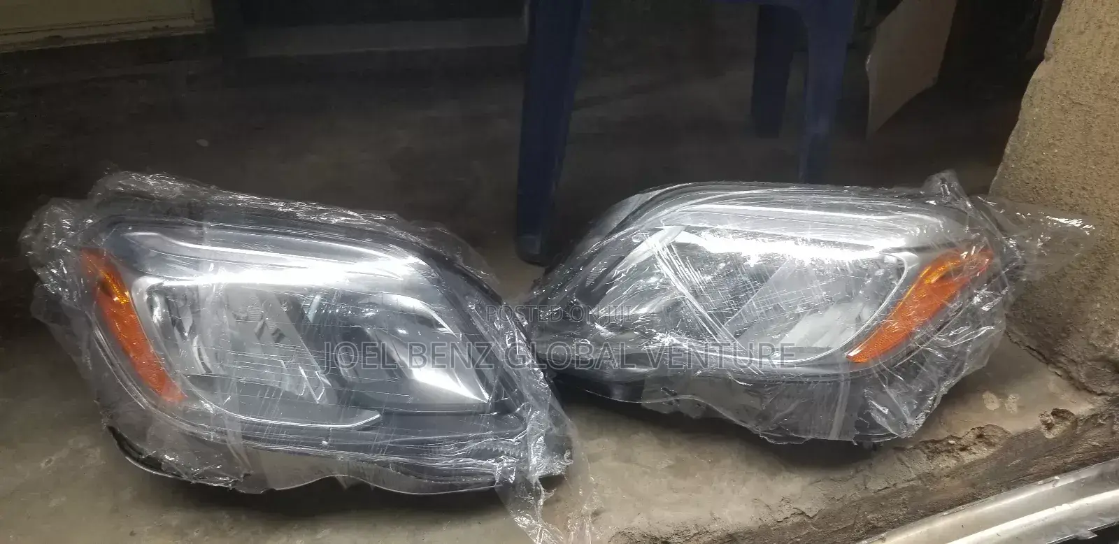 GLK350 2013 Set of Non LED Headlights