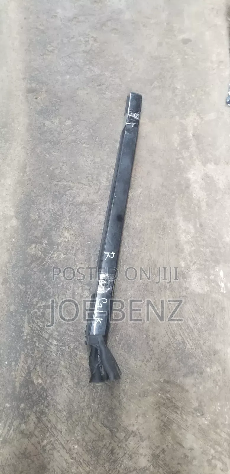 GLK350 Set of Windscreen Crome