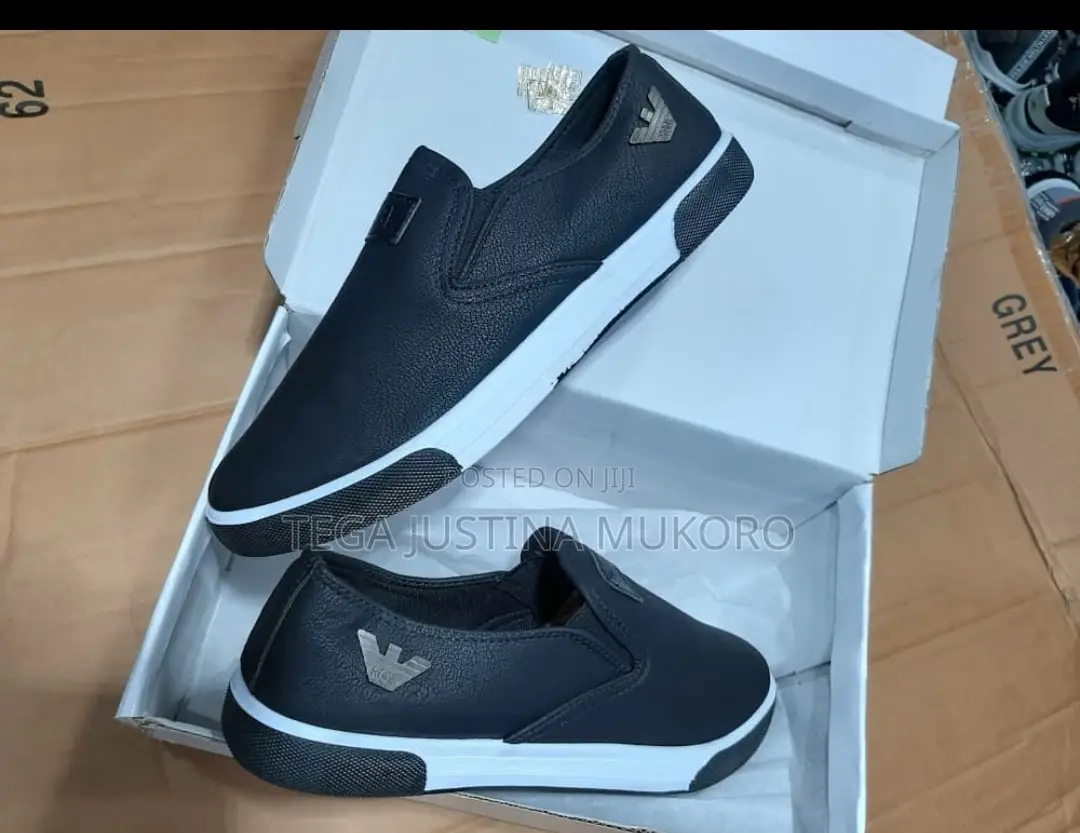 Quality Fashion Footwear
