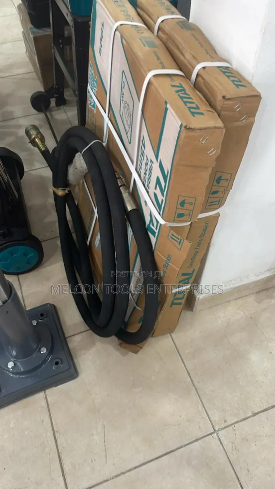 Total Poker Vibrator Rop