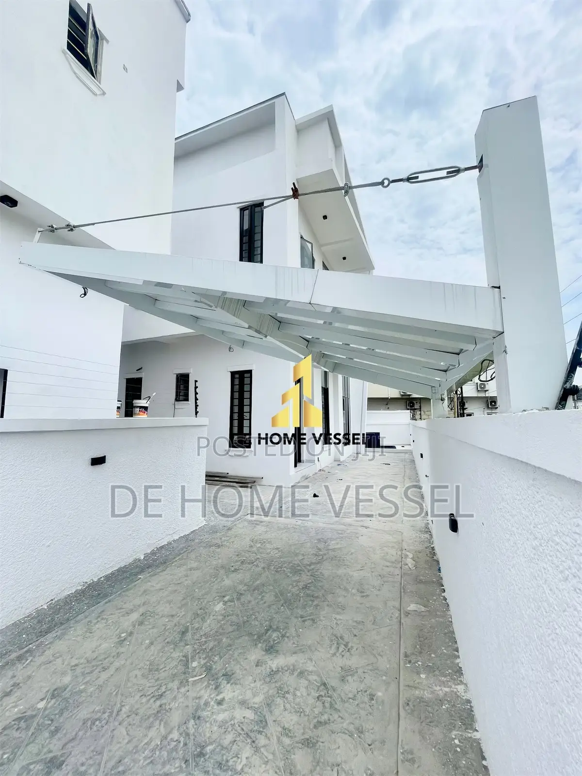 5bdrm Duplex in Lekki for sale