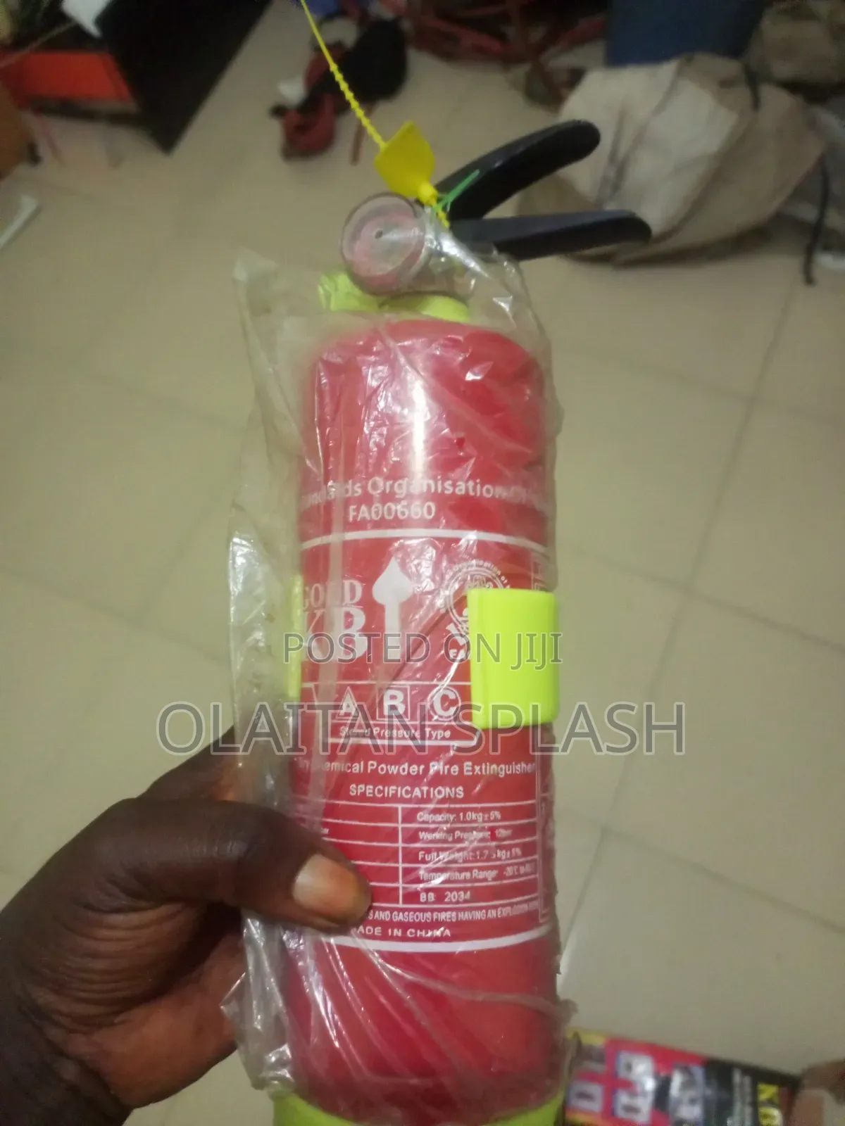 Brand New 1.5kg Gold KBI Fire Quencher
