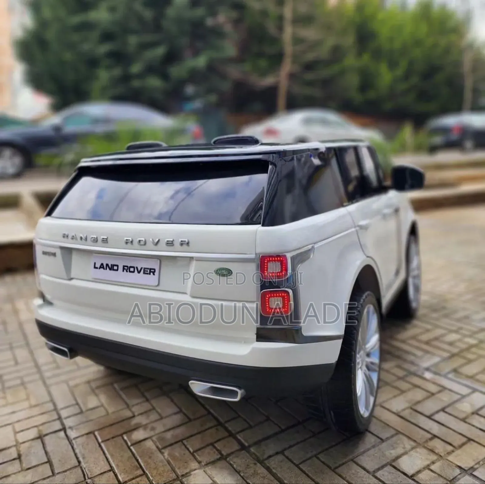 Range Rover Electric Toy Car