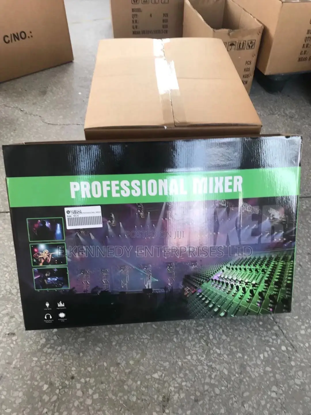 Yamaha 16-Channel Mixer With /FBQ Feedback/Recording DSP/Eq/Bluetooth