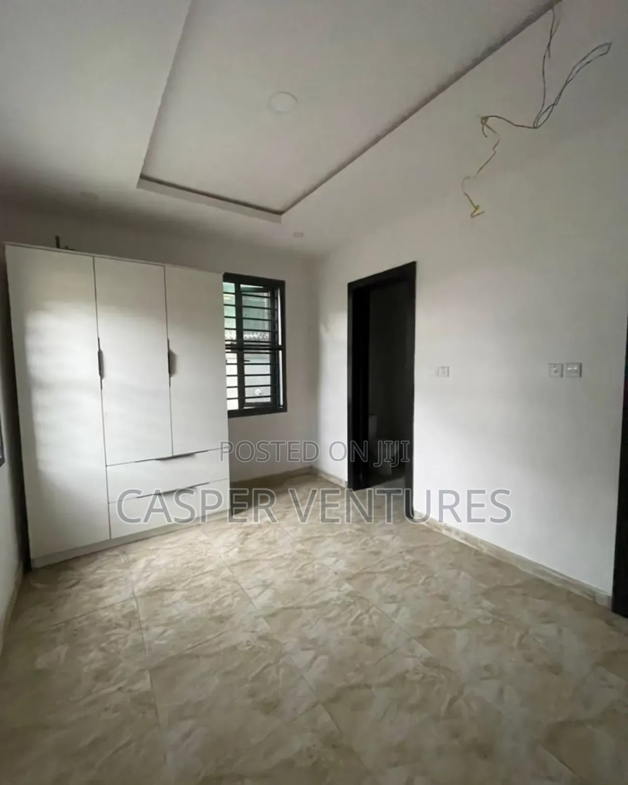 1bdrm Room & Parlour in Elegushi for sale