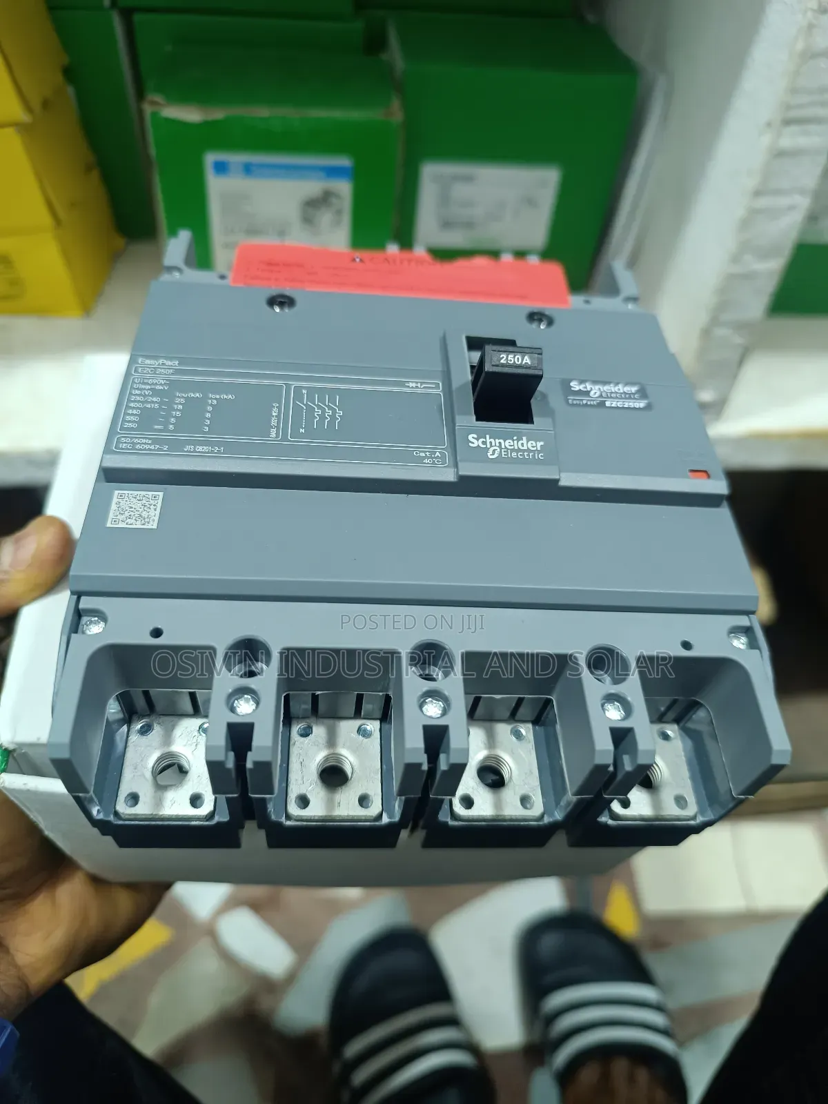 Ezc250f 450 Schneider 250a 4pole Breaker