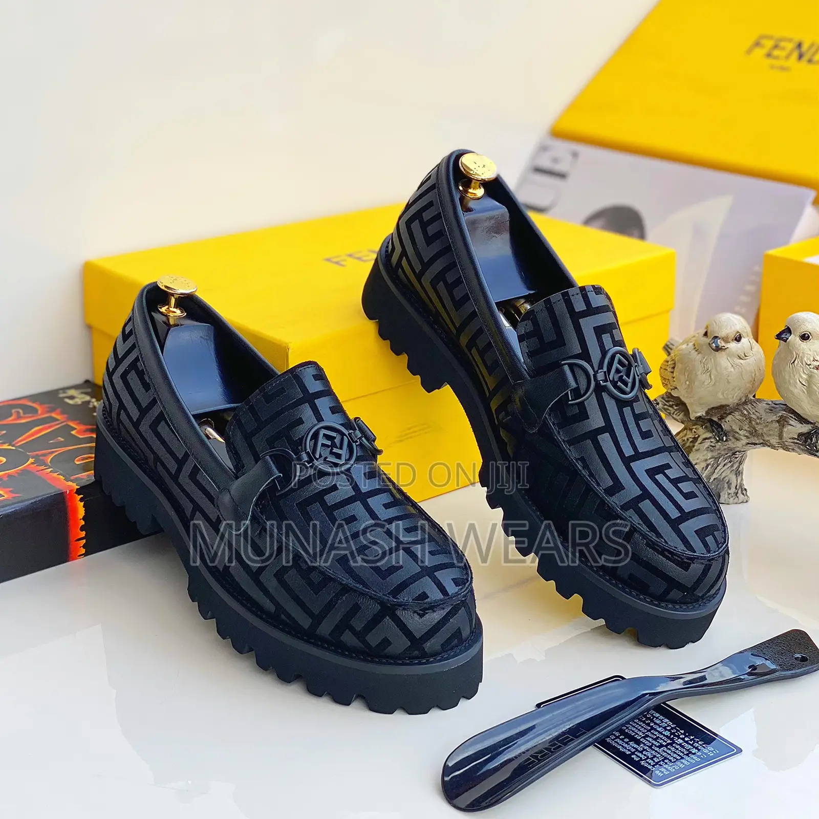 Luxury Fendi Shoe