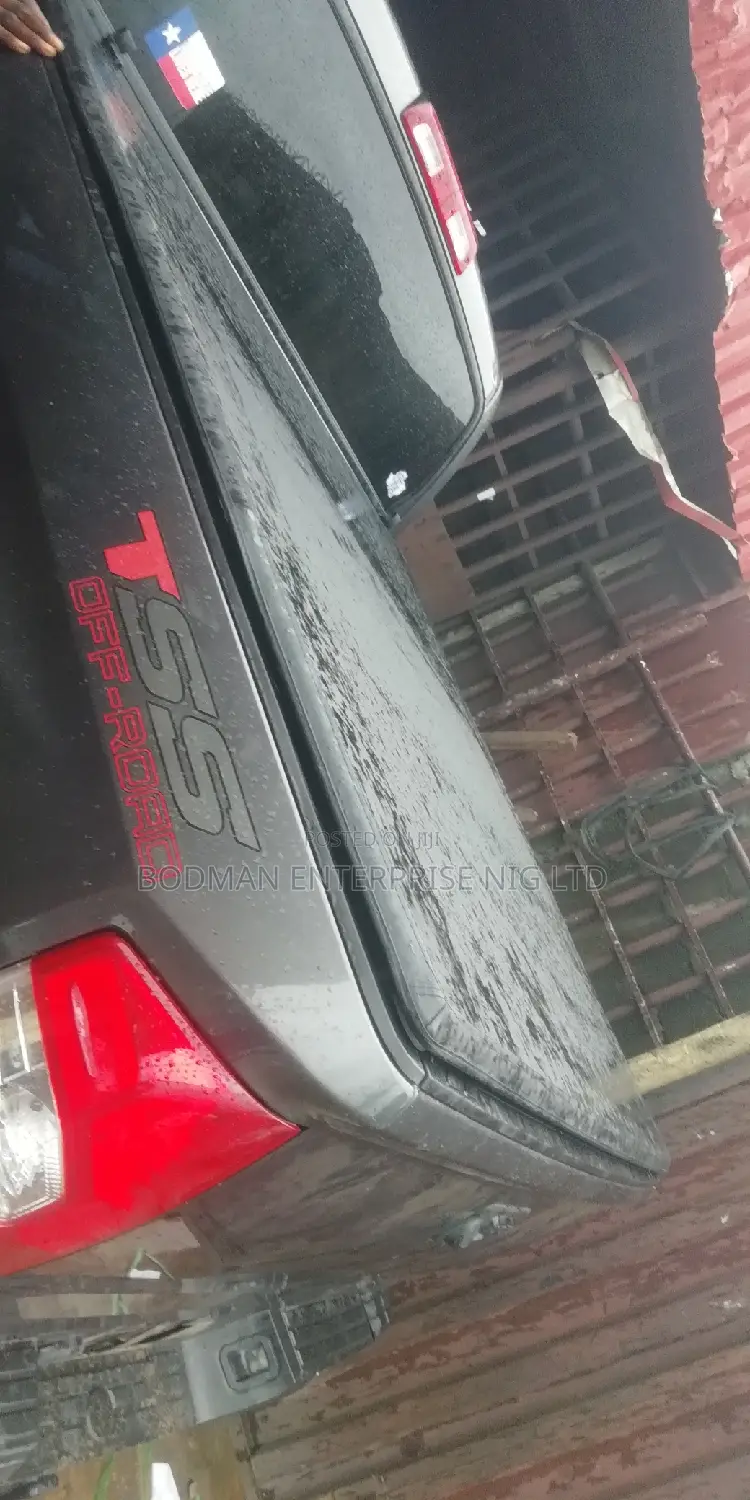 Boot Cover Leather Folding Tundra :_-:"