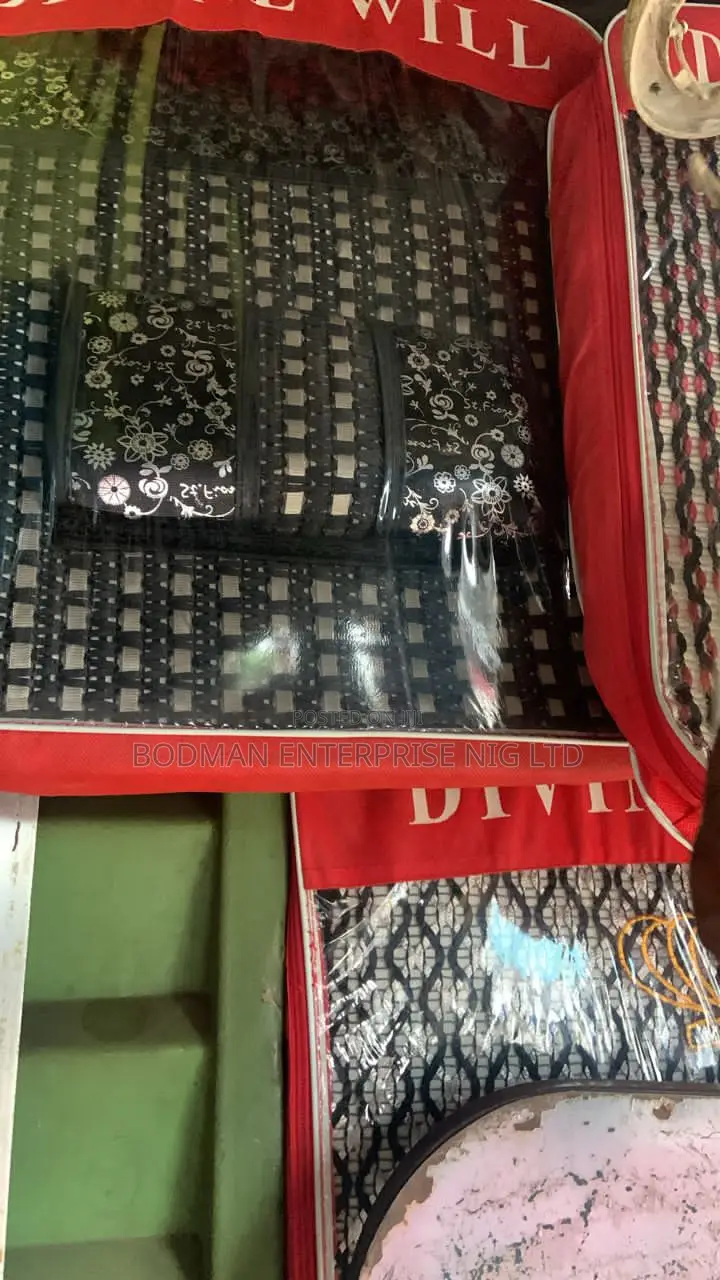 Seat Support Two Front Seats :"'' :"