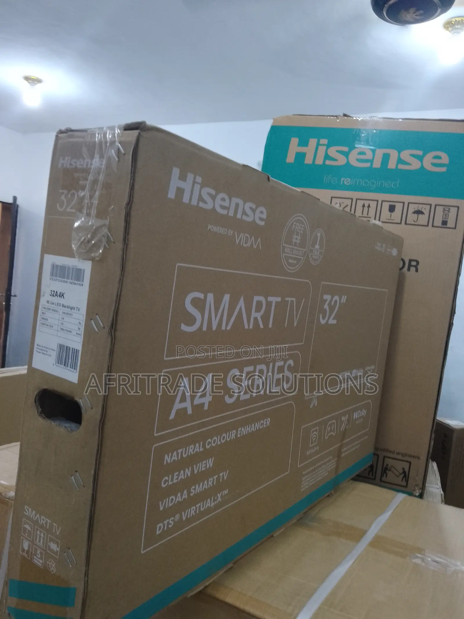 32 Inches Hisense Smart HD Tv- Powered by Vidaa