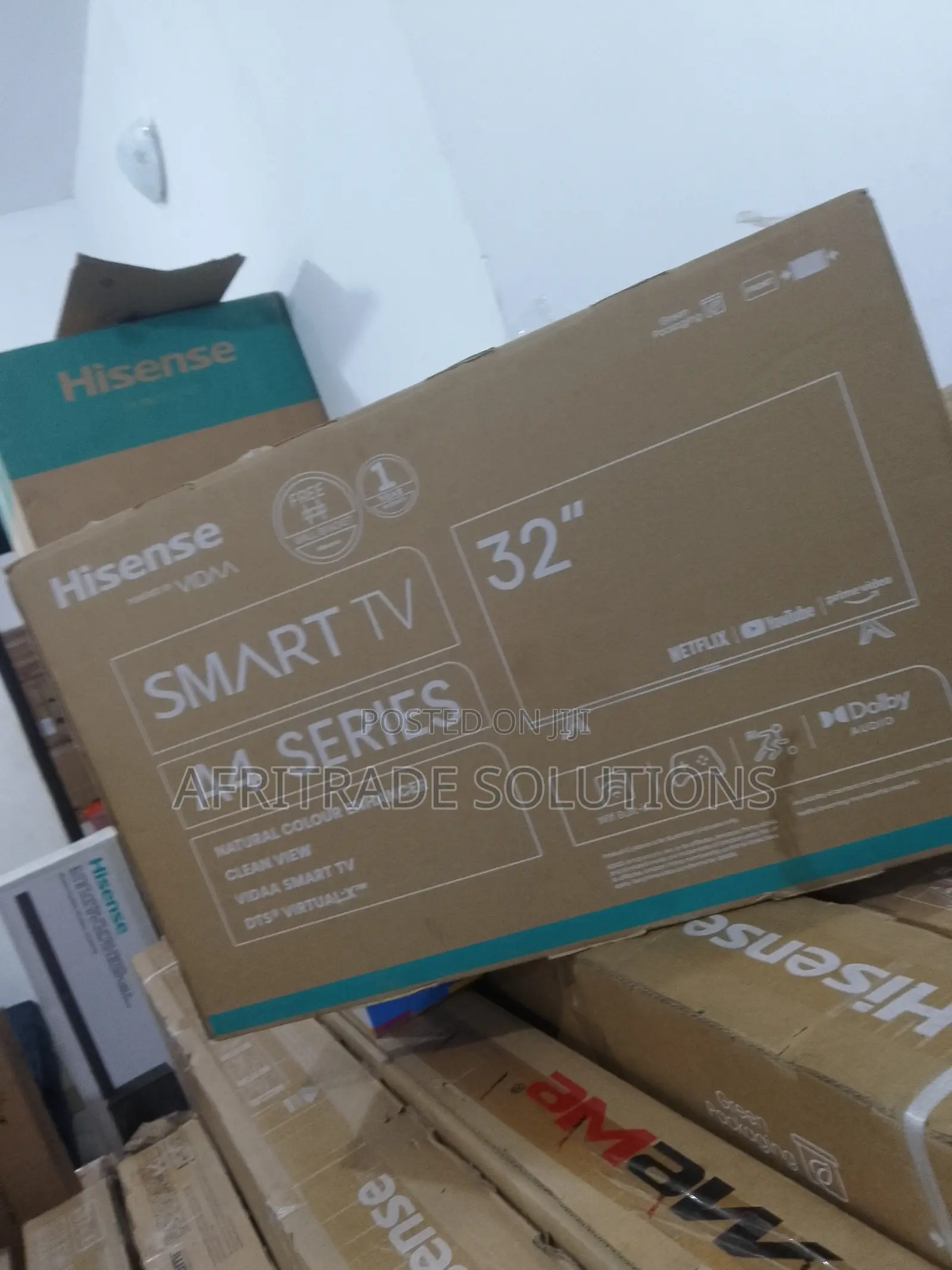 Hisense 32 Inches Smart HD TV With Game Mode
