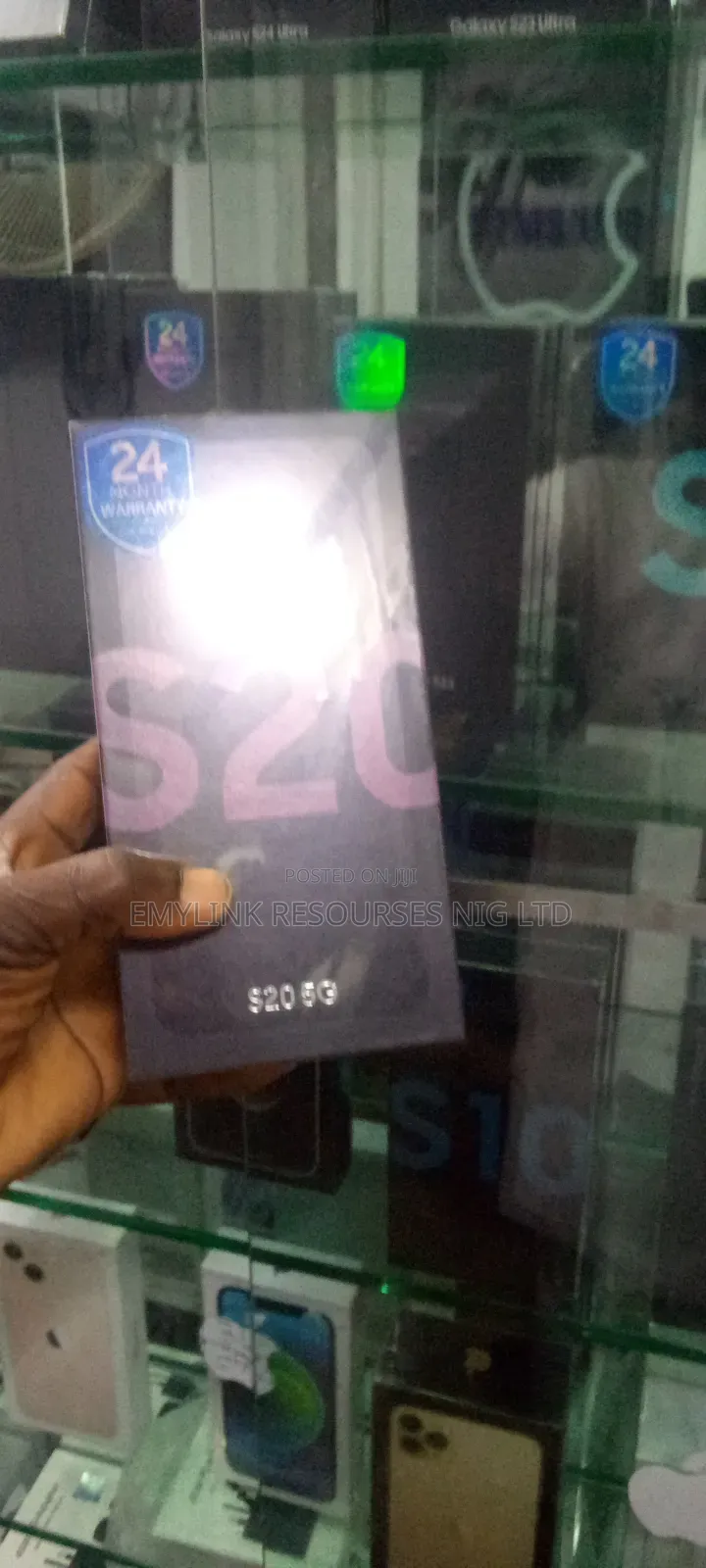 New Samsung Galaxy S20 128 GB Pink