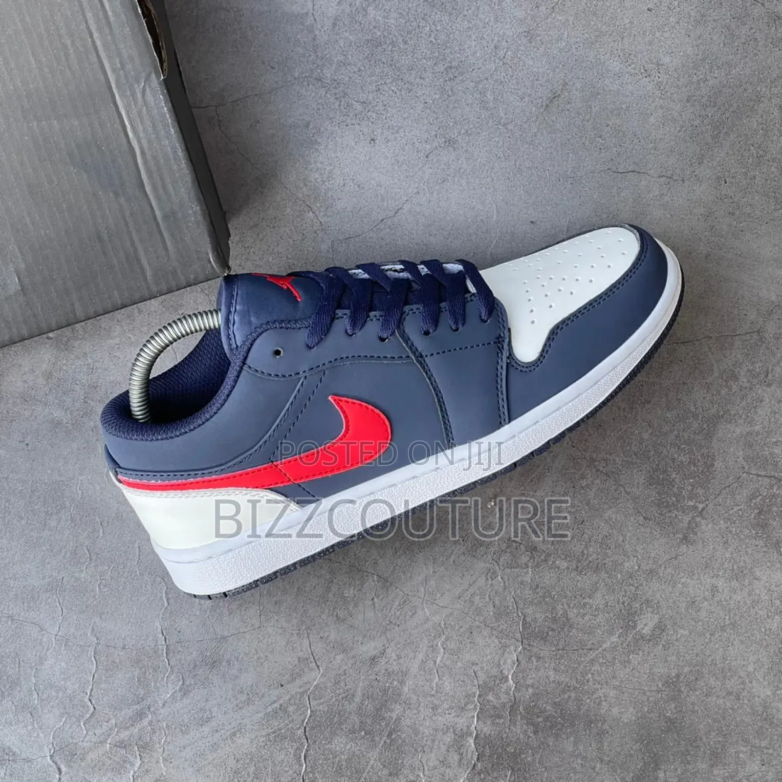 Original AIR JORDAN 1 Low USA Available in Store
