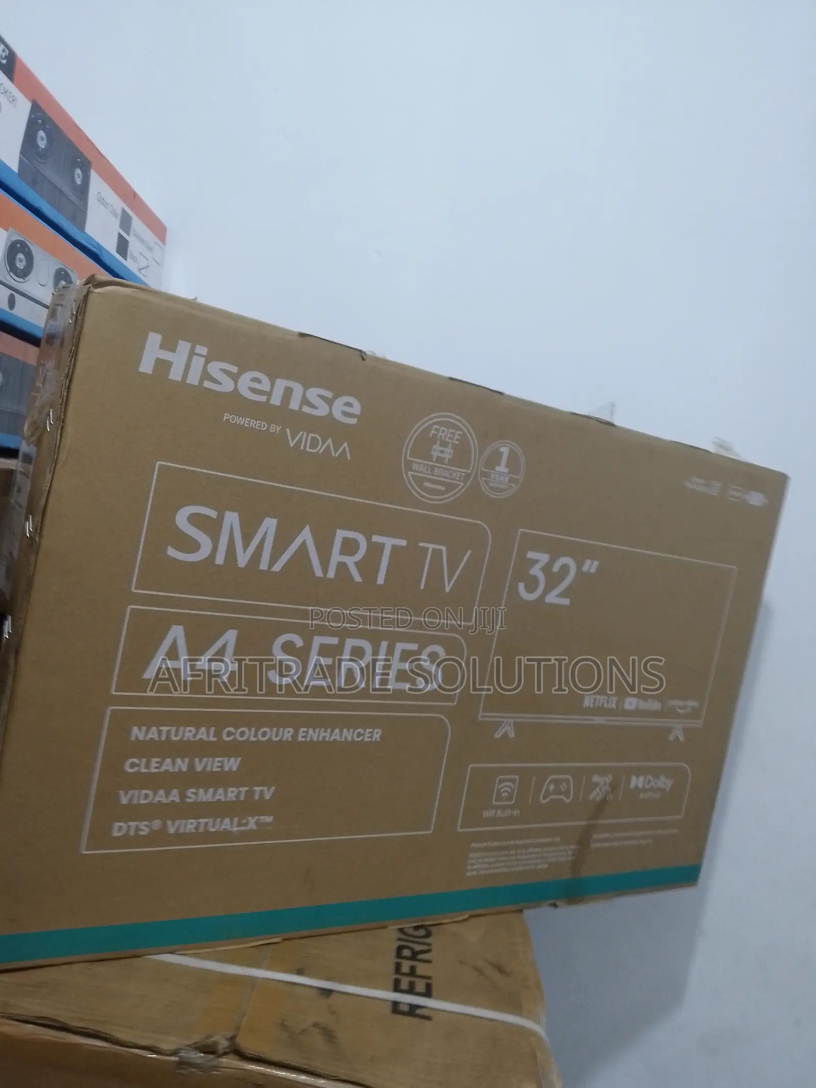 Quality 32 Inches Hisense Smart HD TV (32A4K)