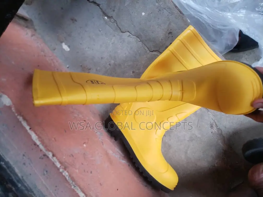 Safety Yellow Long Rain Boots Iron Cap