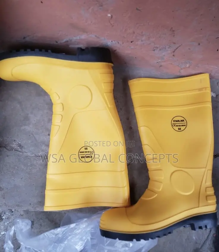 Safety Yellow Long Rain Boots Iron Cap