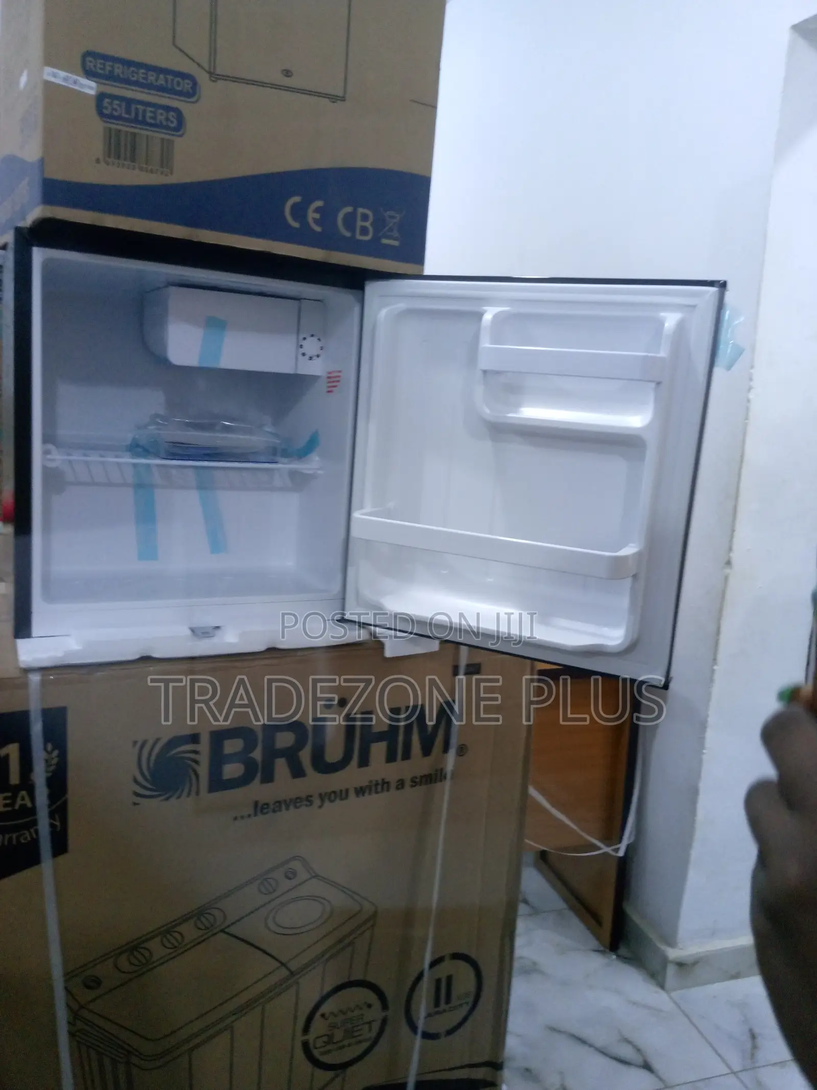 Classic Royal Single Door Refrigerator 55L[Rre55bf]