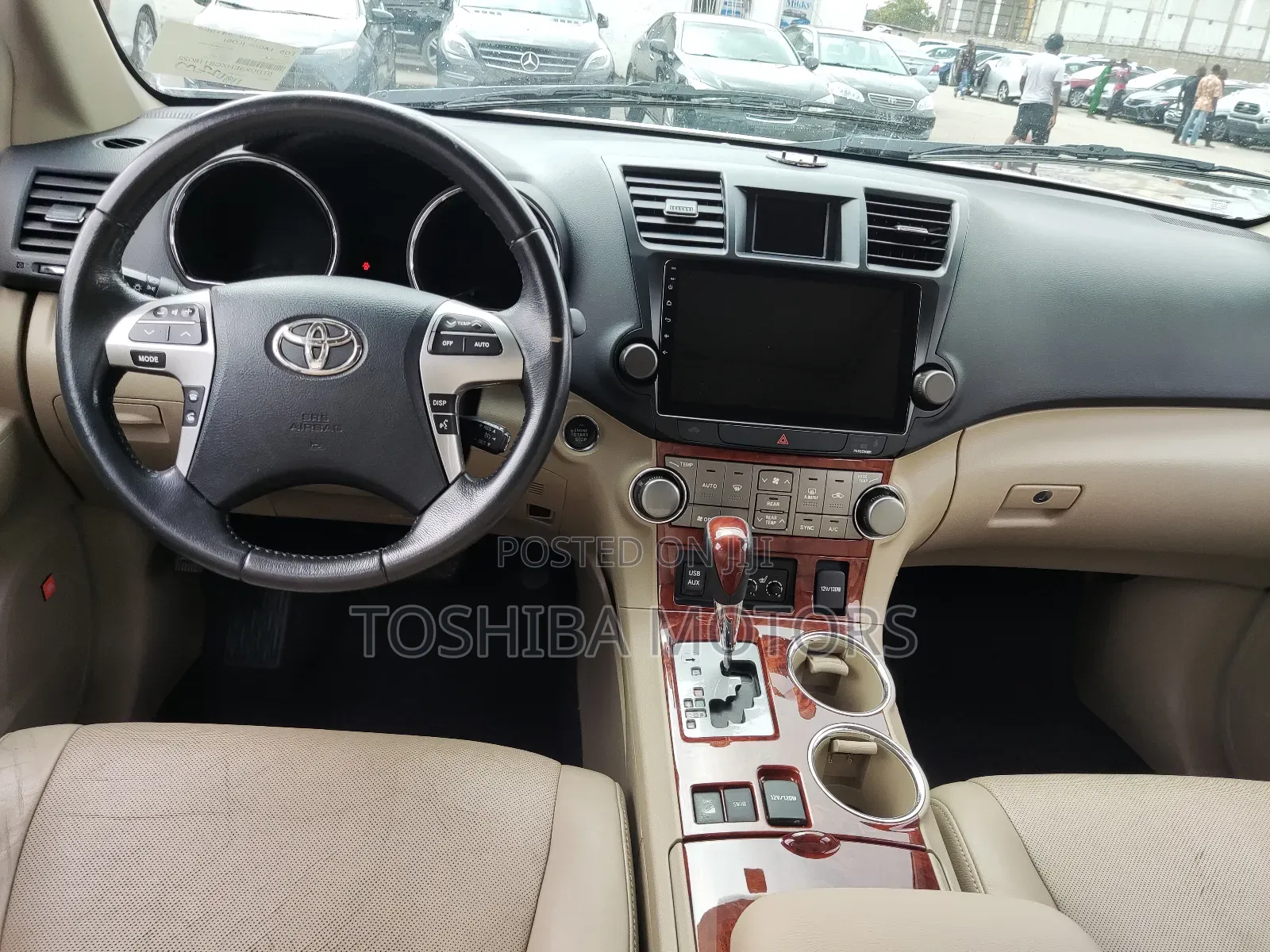 Toyota Highlander Limited 3.5l 4WD 2013 White